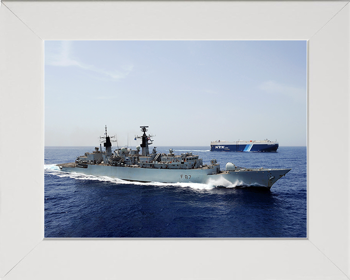 HMS Chatham (F87) Royal Navy Type 22 Frigate Underway Starboard View Photo Print Wall Art Decor Posters, Prints, & Visual Artwork Hampshire Prints 10 x 8 White Frame No