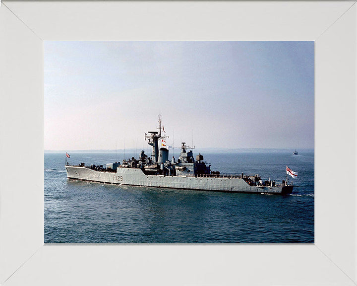 HMS Rhyl F129 | Photo Print | Framed Print | Poster | Rothesay Class | Frigate | Royal Navy Hampshire Prints