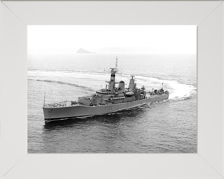 HMS Leander (F109) Photo Print - At Sea - Royal Navy Leander Class Frigate