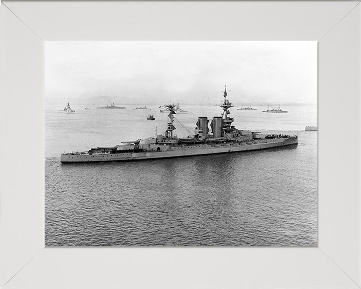 HMS Barham (04) Photo Print - Scapa Flow 1917 - Royal Navy Queen Elizabeth Class Battleship Hampshire Prints 10 x 8 White Frame No