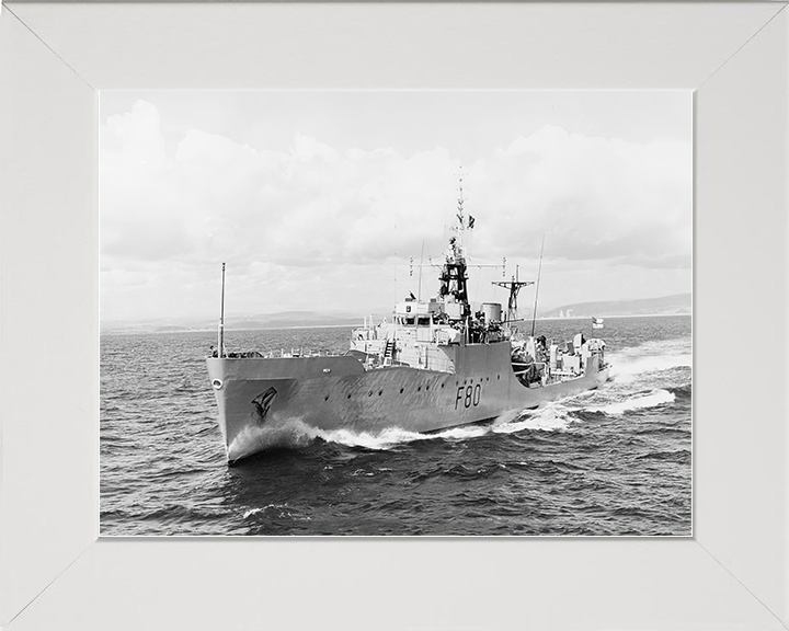 HMS Duncan (F80) Royal Navy Blackwood Class Frigate Port Bow View Photo Print Wall Art Decor Posters, Prints, & Visual Artwork Hampshire Prints 10 x 8 White Frame No