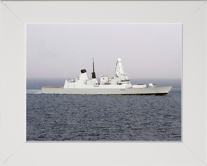 HMS Daring (D32) Royal Navy Type 45 Destroyer Starboard view at Sea Photo Print Wall Art Decor Posters, Prints, & Visual Artwork Hampshire Prints 10 x 8 White Frame No