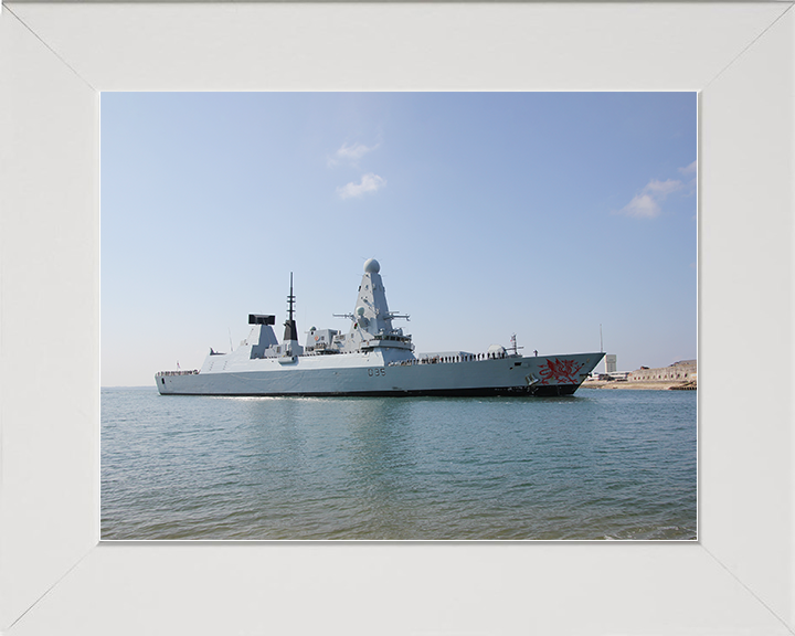 HMS Dragon (D35) Royal Navy Type 45 Destroyer Entering Portsmouth Photo Print Wall Art Decor Posters, Prints, & Visual Artwork Hampshire Prints 10 x 8 White Frame No