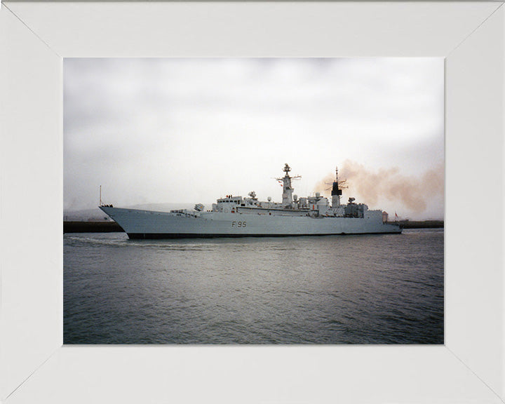 HMS London F95 | Photo Print | Framed Print | Poster | Type 22 | Frigate | Royal Navy Hampshire Prints