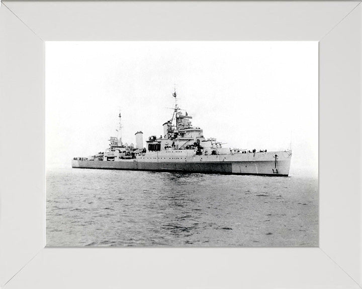 HMS Sheffield C24 | Photo Print | Framed Print | Town Class | Light Cruiser | Royal Navy Hampshire Prints