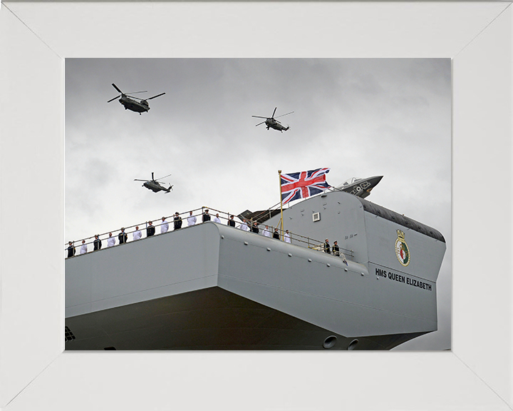 HMS Queen Elizabeth (R08) Photo Print - Naming Ceremony - Royal Navy Queen Elizabeth Class Aircraft Carrier Hampshire Prints 10 x 8 White Frame No