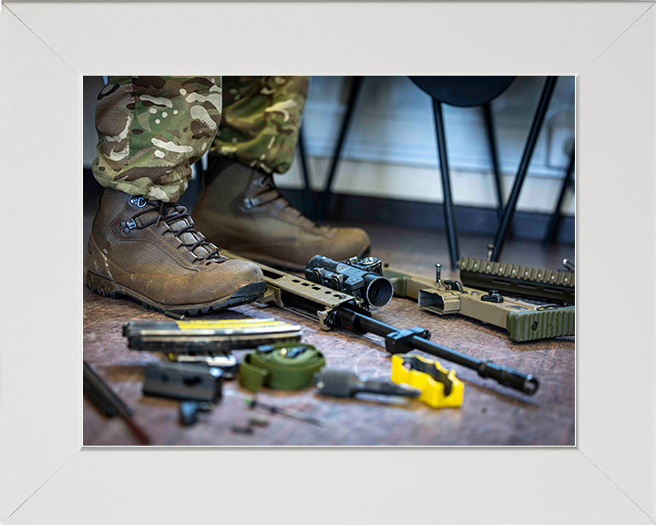 British Army Soldier Stripping am SA80-A3 Rifle Photo Print Wall Art Military Decor Poster Posters, Prints, & Visual Artwork Hampshire Prints 10 x 8 White Frame No