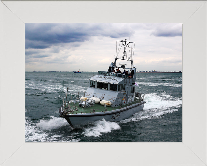 HMS Dasher (P280) Photo Print - At Sea 2017 - Royal Navy Archer Class P2000 Patrol Vessel Posters, Prints, & Visual Artwork Hampshire Prints 10 x 8 White Frame No