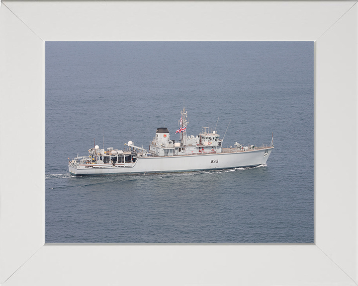 HMS Brocklesby (M33) Royal Navy Hunt Class Mine Warfare Vessel At Sea 2020 Photo Print Wall Art Naval Decor Posters, Prints, & Visual Artwork Hampshire Prints 10 x 8 White Frame No