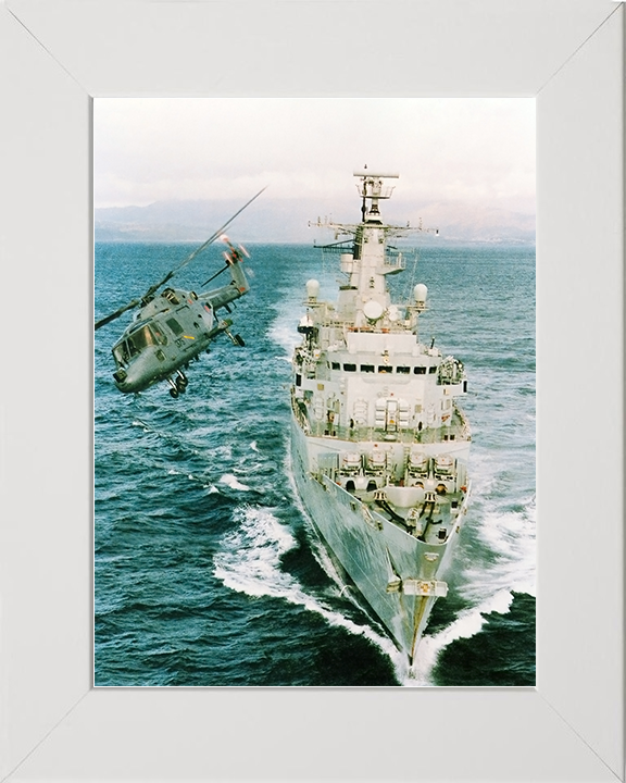 HMS Beaver (F93) Royal Navy Type 22 Frigate Bow View With Helicopter Photo Print Wall Art Decor Posters, Prints, & Visual Artwork Hampshire Prints 10 x 8 White Frame No