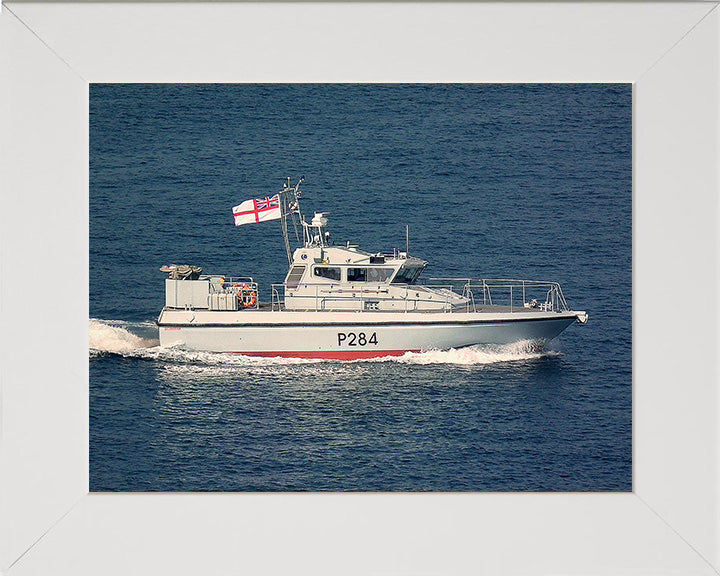 HMS Scimitar P284 Royal Navy Scimitar class fast patrol boat Photo Print or Framed Print - Hampshire Prints