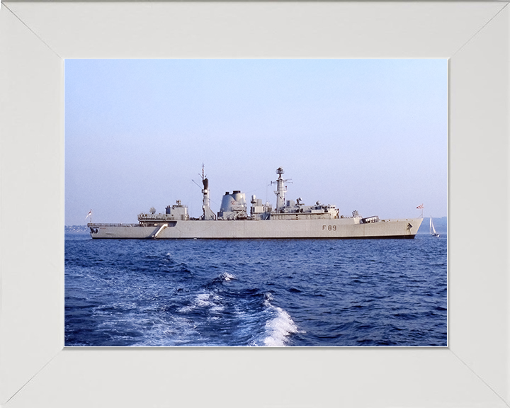 HMS Battleaxe (F89) Royal Navy Type 22 Frigate At Anchor Photo Print Wall Art Decor Posters, Prints, & Visual Artwork Hampshire Prints 10 x 8 White Frame No