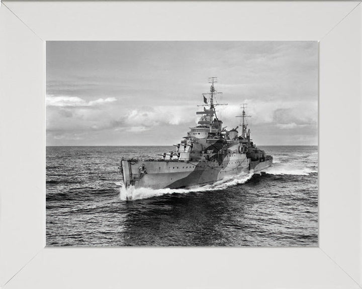 HMS Liverpool C11 Royal Navy Town class light cruiser Photo Print or Framed Print - Hampshire Prints