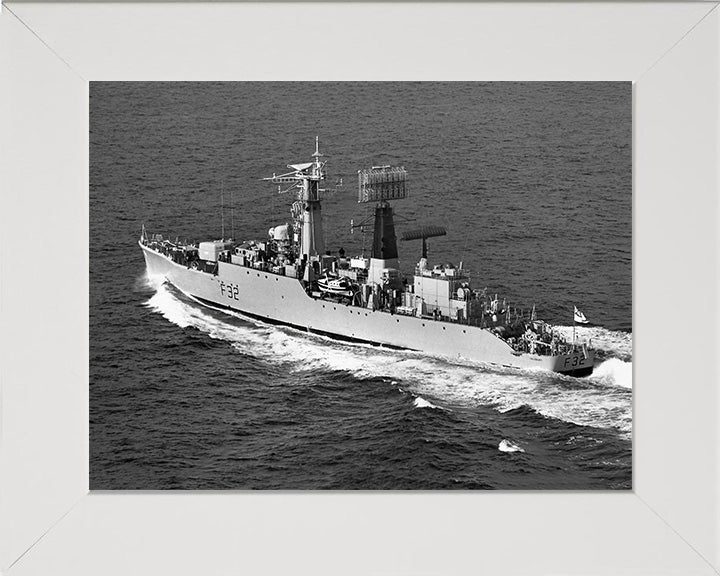 HMS Salisbury F32 Royal Navy Salisbury class Frigate Photo Print or Framed Print - Hampshire Prints