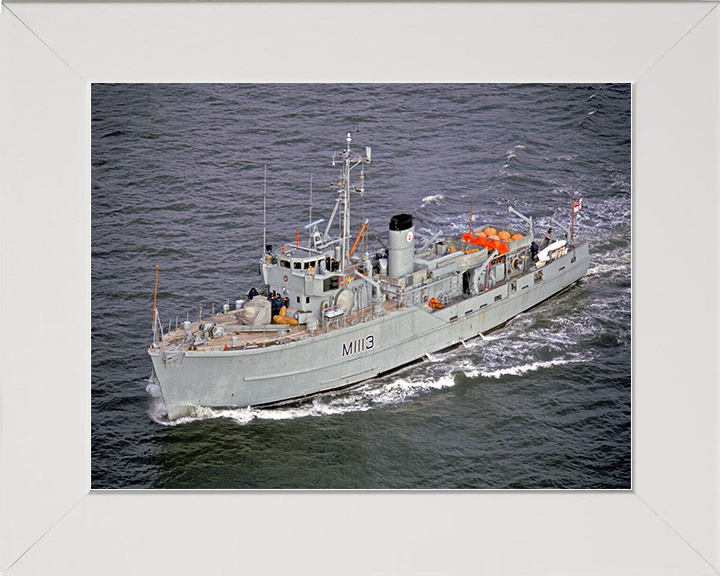HMS Brereton (M1113) Royal Navy Ton Class Minesweeper High Port Bow View Photo Print Wall Art Decor Posters, Prints, & Visual Artwork Hampshire Prints 10 x 8 White Frame No