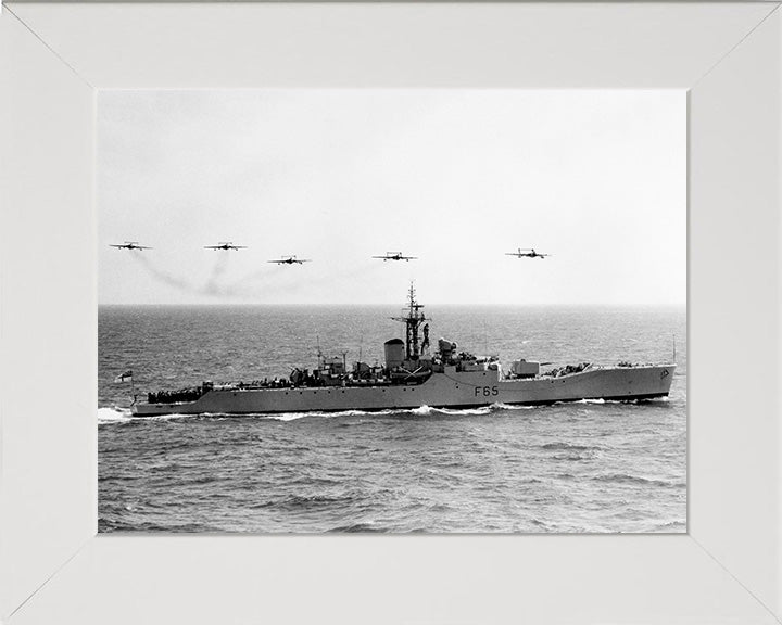 HMS Tenby F65 | Photo Print | Framed Print | Poster | Whitby Class | Frigate | Royal Navy Hampshire Prints
