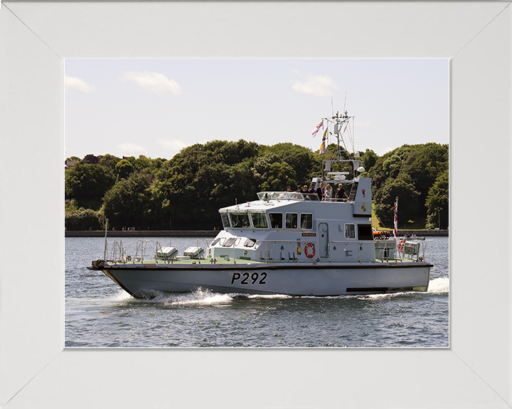 HMS Charger (P292) Royal Navy Archer Class Patrol Vessel Entering Kiel Harbour 2022 Photo Print Wall Art Decor Posters, Prints, & Visual Artwork Hampshire Prints 10 x 8 White Frame No