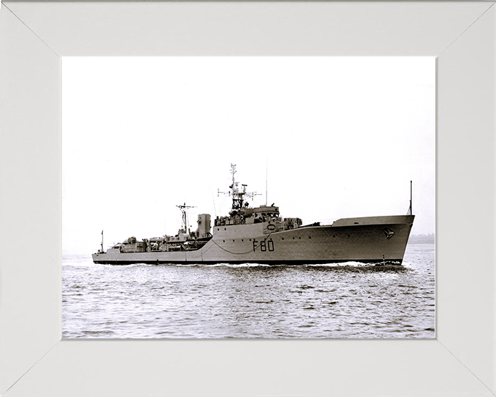 HMS Duncan (F80) Photo Print - Starboard View - Royal Navy Blackwood Class Frigate Posters, Prints, & Visual Artwork Hampshire Prints 10 x 8 White Frame No