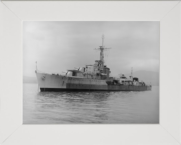 HMS Zenith (R95) Photo Print - At Anchor 1944 - Royal Navy Z Class Destroyer Hampshire Prints 10 x 8 White Frame No
