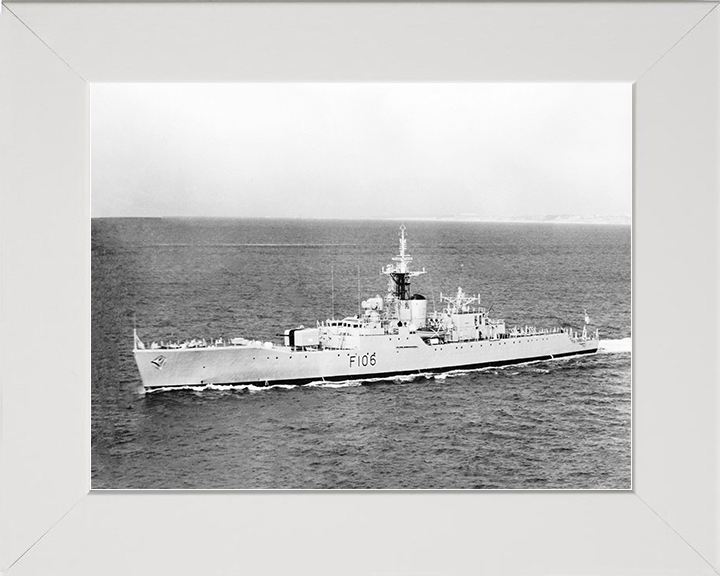 HMS Brighton (F106) Royal Navy Rothesay Class Frigate High Port Side View Photo Print Wall Art Decor Posters, Prints, & Visual Artwork Hampshire Prints 10 x 8 White Frame No