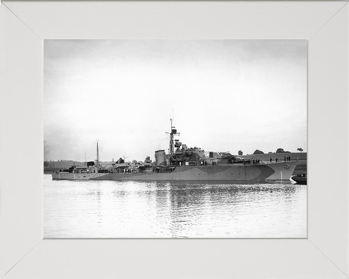 HMS Hardy (R08) Photo Print - On Trials 1943 - Royal Navy V Class Destroyer Posters, Prints, & Visual Artwork Hampshire Prints 10 x 8 White Frame No