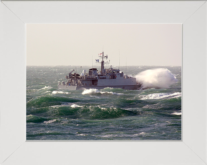 HMS Blyth (M111) Royal Navy Sandown Class Minehunter In Heavy Seas Photo Print Wall Art Decor Posters, Prints, & Visual Artwork Hampshire Prints 10 x 8 White Frame No