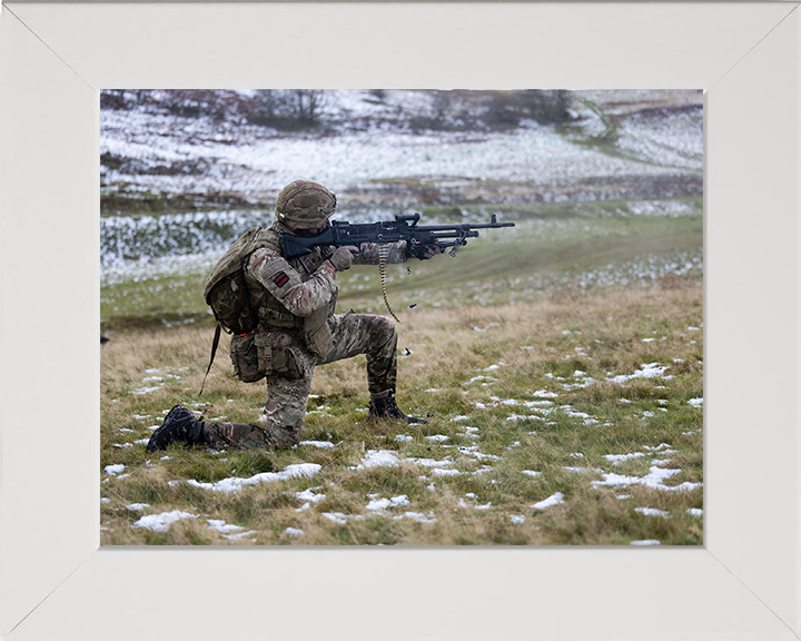 Rifleman kneeling and firing a GPMG Photo Print - British Army Hampshire Prints 10 x 8 White Frame No