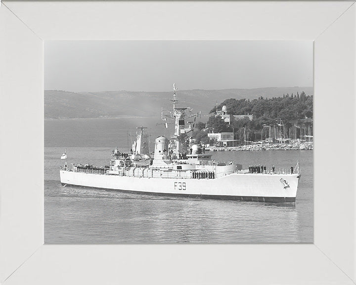 HMS Naiad F39 | Photo Print | Framed Print | Poster | Leander Class | Frigate | Royal Navy Hampshire Prints