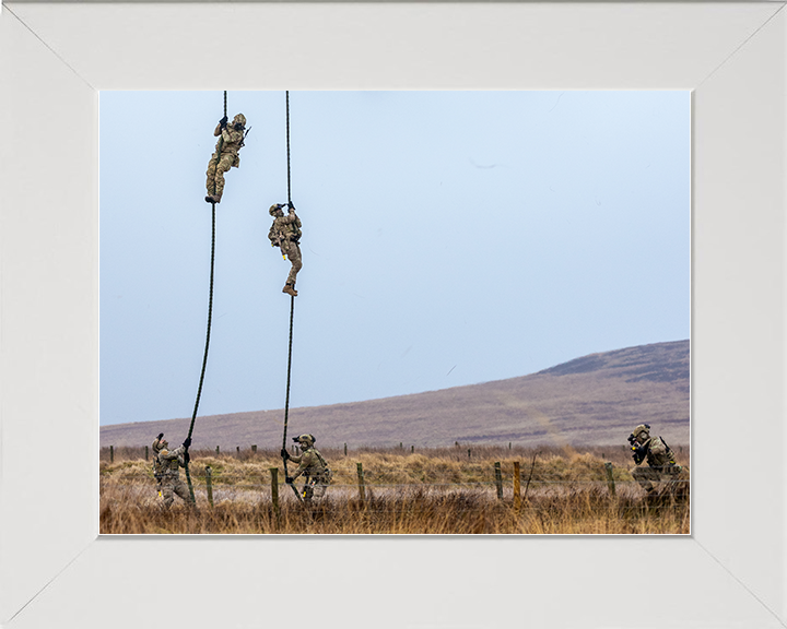 Royal Marines Commandos Fast Rope from a Chinook 2026 Photo Print 42 Commando Wall Art Military Decor Posters, Prints, & Visual Artwork Hampshire Prints 10 x 8 White Frame No