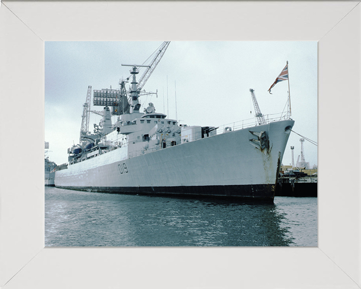 HMS Glamorgan D19 Royal Navy County class Destroyer Photo Print or Framed Print - Hampshire Prints