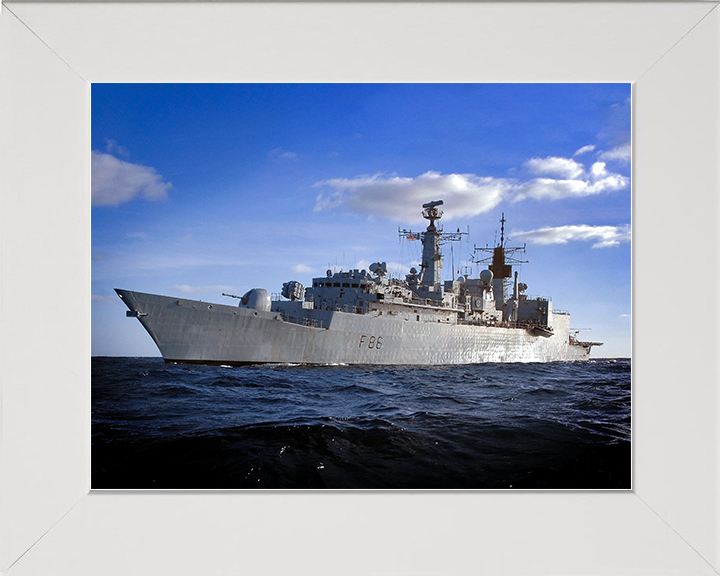 HMS Campbeltown (F86) Royal Navy Type 22 Frigate Low Port Side View Photo Print Wall Art Decor Posters, Prints, & Visual Artwork Hampshire Prints 10 x 8 White Frame No