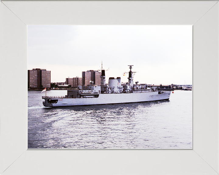 HMS Battleaxe (F89) Royal Navy Type 22 Frigate Entering Portsmouth Harbour Photo Print Wall Art Decor Posters, Prints, & Visual Artwork Hampshire Prints 10 x 8 White Frame No