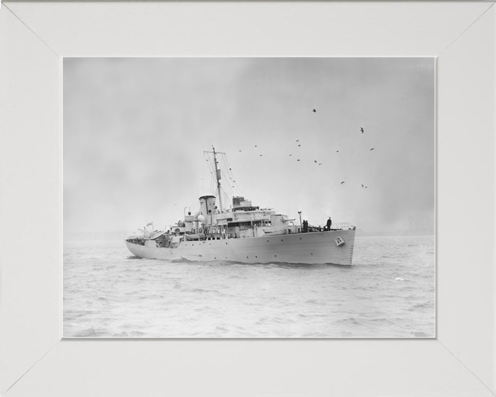 HMS Anchusa (K186) Royal Navy Flower Class Corvette Liverpool 1941 Warship Photo Print Wall Art Decor Posters, Prints, & Visual Artwork Hampshire Prints 10 x 8 White Frame No