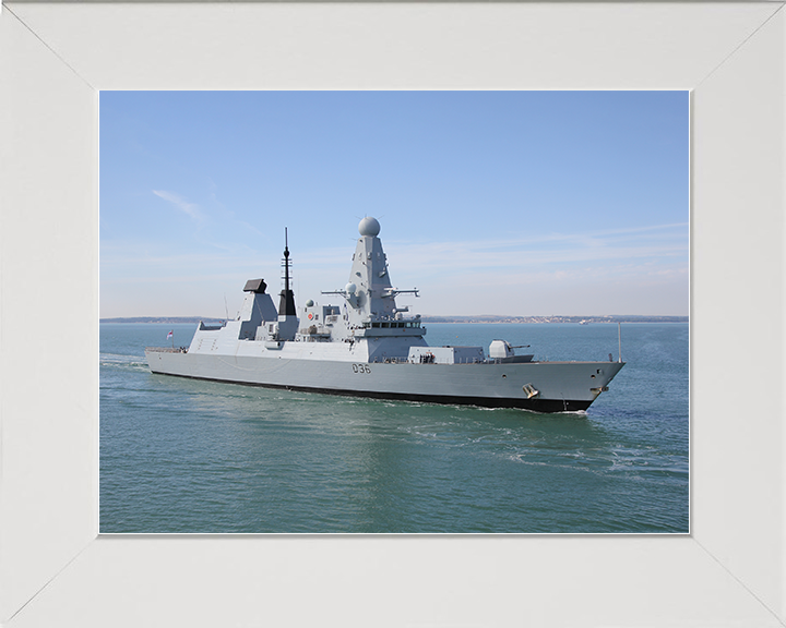 HMS Defender (D36) Royal Navy Type 45 Destroyer Entering Portsmouth Photo Print Wall Art Decor Posters, Prints, & Visual Artwork Hampshire Prints 10 x 8 White Frame No