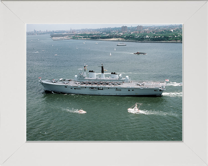 HMS Ark Royal (R07) Royal Navy Invincible Class Aircraft Carrier New York 1986 Photo Print Wall Art Decor Posters, Prints, & Visual Artwork Hampshire Prints 10 x 8 White Frame No