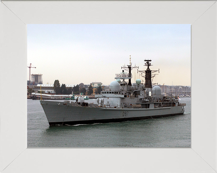 HMS Edinburgh (D97) Royal Navy Type 42 Destroyer Leaving Portsmouth 2005 Photo Print Wall Art Decor Posters, Prints, & Visual Artwork Hampshire Prints 10 x 8 White Frame No