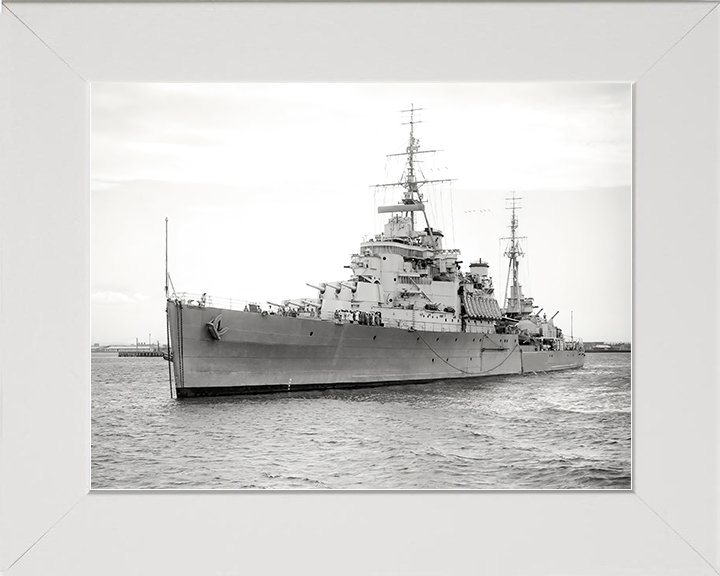 HMS Bermuda (52) Royal Navy Fiji Class Light Cruiser Port Bow View Photo Print Wall Art Decor Posters, Prints, & Visual Artwork Hampshire Prints 10 x 8 White Frame No