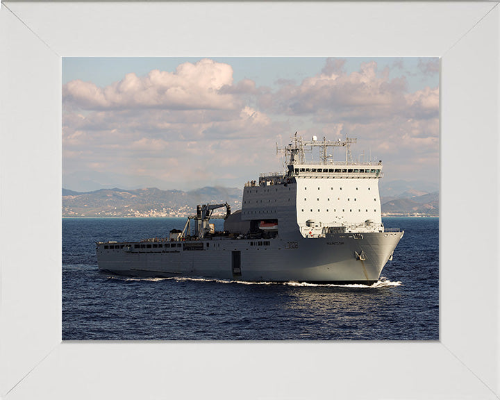 RFA Mounts Bay L3008 | Photo Print | Framed Print | Bay Class | Auxiliary Dock | Royal Fleet Auxiliary Hampshire Prints