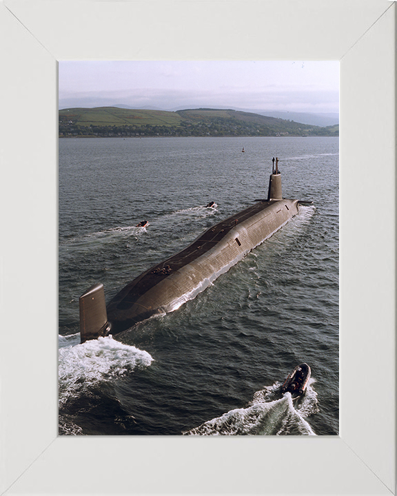 HMS Victorious (S29) Photo Print - Clyde 94 - Royal Navy Vanguard Class Submarine Hampshire Prints 10 x 8 White Frame No