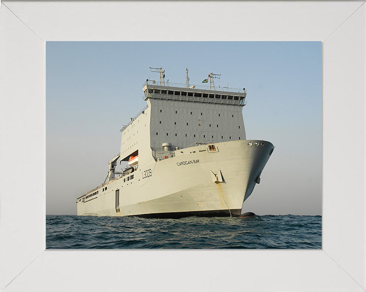 RFA Cardigan Bay L3009 | Photo Print | Framed Print | Bay Class | Auxiliary Dock | Royal Fleet Auxiliary Hampshire Prints
