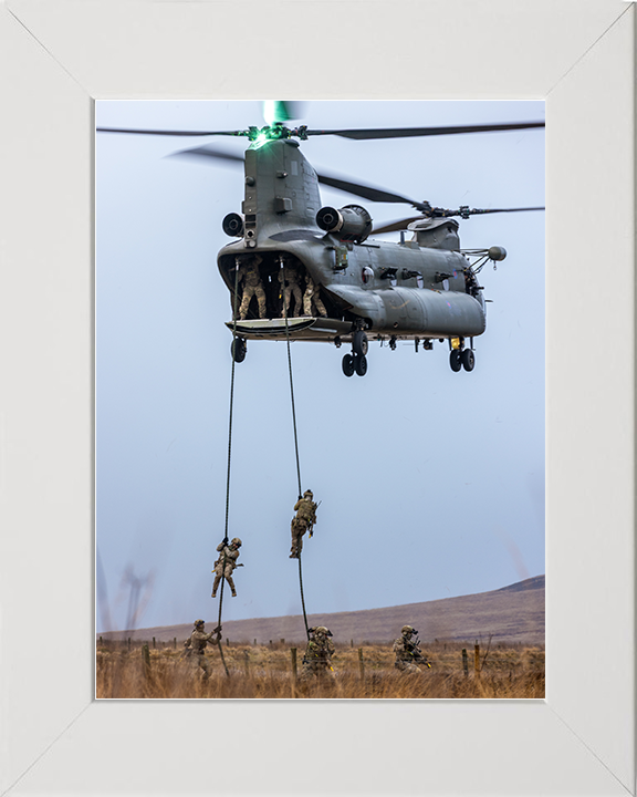 Royal Marines Commandos Fast Rope from a Chinook Photo Print 42 Commando Wall Art Military Decor Posters, Prints, & Visual Artwork Hampshire Prints 10 x 8 White Frame No