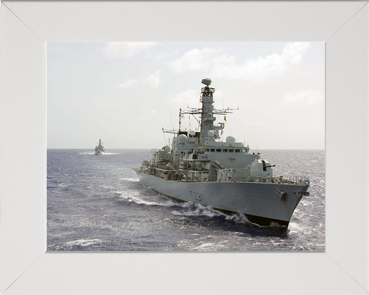 HMS Argyll (F231) Photo Print - Underway 2014 - Royal Navy Type 23 Frigate Posters, Prints, & Visual Artwork Hampshire Prints 10 x 8 White Frame No