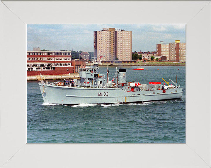 HMS Alfriston M1103 | Photo Print | Framed Print | Ton Class | Minesweeper | Royal Navy Hampshire Prints