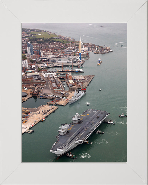 HMS Queen Elizabeth (R08) Photo Print - Portsmouth 2017 - Royal Navy Queen Elizabeth Class Aircraft Carrier Hampshire Prints 10 x 8 White Frame No