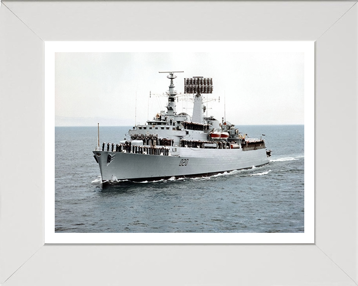 HMS Fife D20 | Photo Print | Framed Print | Poster | County Class | Destroyer | Royal Navy Hampshire Prints
