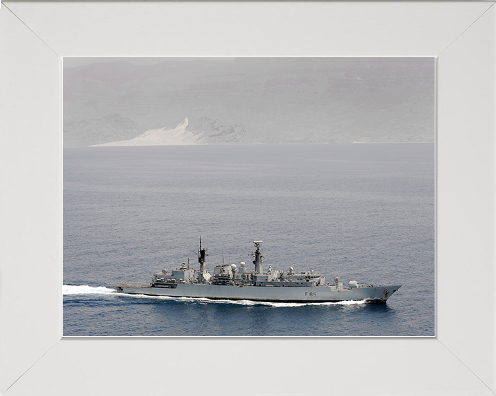 HMS Cumberland (F85) Royal Navy Type 22 Frigate At Speed Photo Print Wall Art Decor Posters, Prints, & Visual Artwork Hampshire Prints 10 x 8 White Frame No