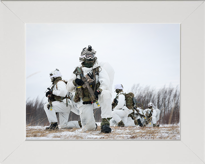 Royal Marines kneel During Cold Weather exercise Photo Print 40 Commando Marines Wall Art Military Decor Posters, Prints, & Visual Artwork Hampshire Prints 10 x 8 White Frame No