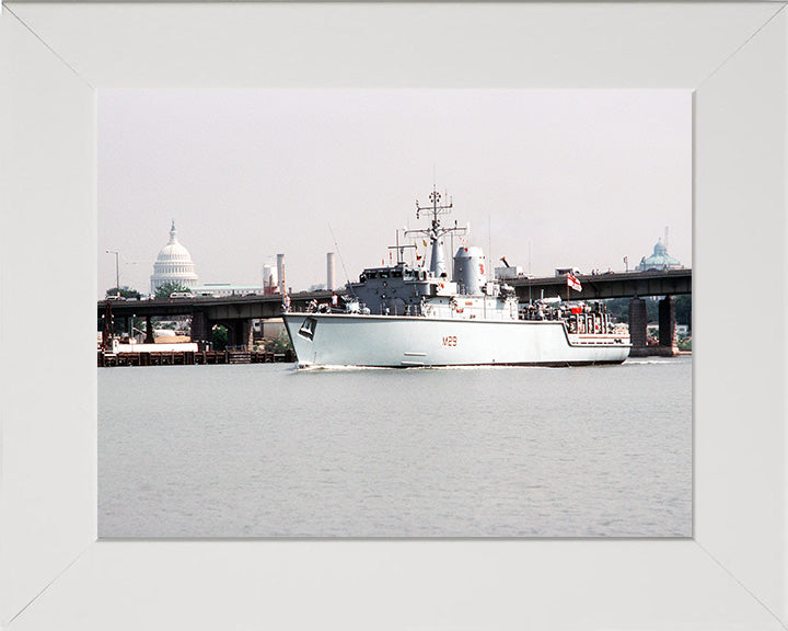 HMS Brecon M29 Royal Navy Hunt class mine countermeasures vessel Photo Print or Framed Print - Hampshire Prints