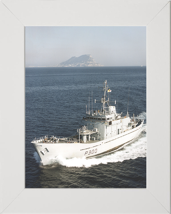 HMS Lindisfarne (P300) Photo Print - Gibraltar - Royal Navy Island Class Patrol Vessel