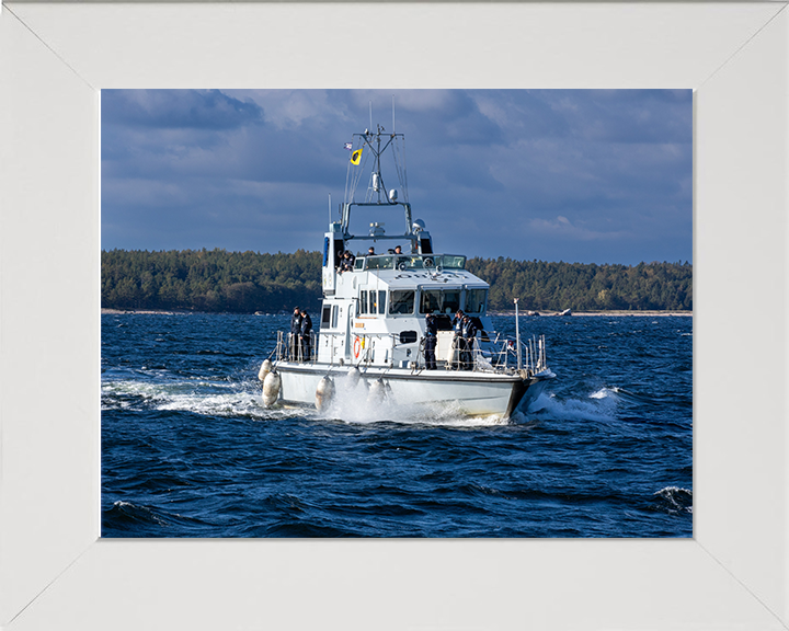 HMS Dasher (P280) Photo Print - Underway 2025 - Royal Navy Archer Class P2000 Patrol Vessel Hampshire Prints 10 x 8 White Frame No